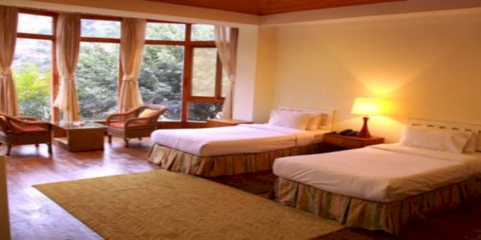 Damchen Resort Twin Room